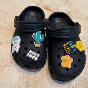CROCS Kids Clog with Fun Charms - Black